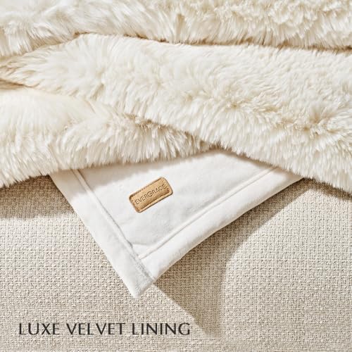 EVERGRACEHOME Faux Chinchilla Fur Throw Blanket, 72"x90", Arctic White - Image 7
