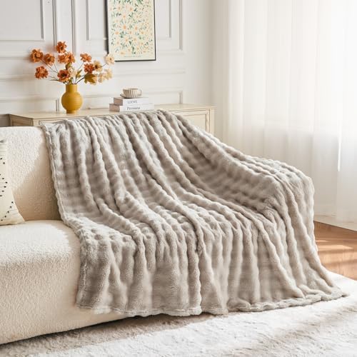 NEWCOSPLAY 3D Bubble Flannel Throw Blanket for Couch Linen, 50"×60" - Image 7