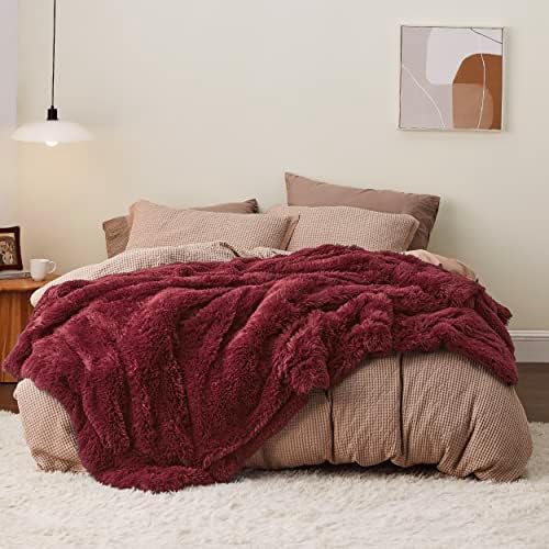 Bedsure Faux Fur Fluffy Sherpa Fleece King Bed Blanket Red 108"x90" - Image 6