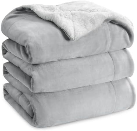 Bedsure GentleSoft Sherpa Fleece Blanket Queen Size for Bed, Non-Heated, Thick and Warm Throw for Women and Men, Soft Fuzzy Plush Queen Blanket for Winter, Light Grey, 90x90 Inches by Unknown