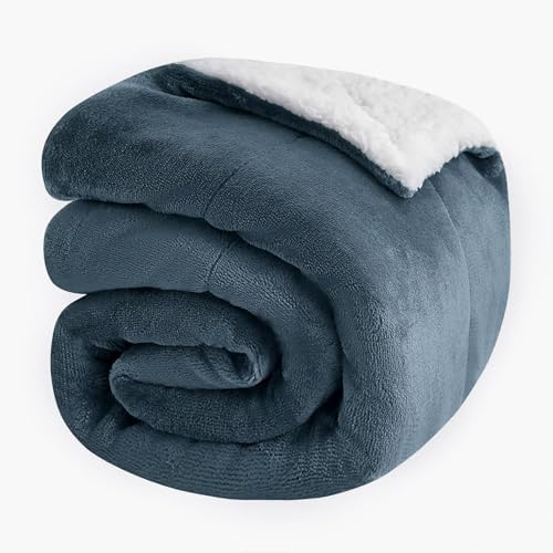 NANPIPER Warm Sherpa Blanket for Couch, Soft Fleece for Winter, Fuzzy Plush Small Throw Gift for Baby, Forest Green 30x40 Inches - Image 5
