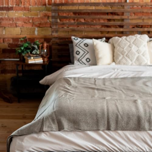 Arcturus Tahoe Wool Bed Blanket | Soft, Breathable Wool Blanket for Year-Round Comfort - King Size (90"x 108") | Thick, Washable & Warm (Stone Gray) - Image 3