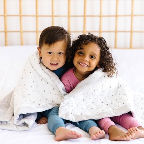 Dreamland Baby 4lb Weighted Blanket for Kids (White with Grey Stars) - Image 2