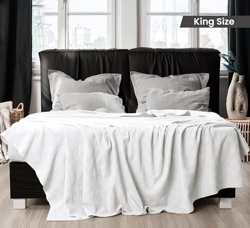 Utopia Bedding 100% Cotton Thermal Blanket White King, 90x108 Inches - Image 2