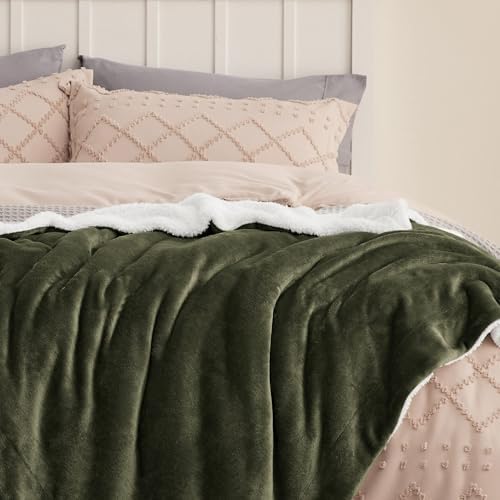 Bedsure GentleSoft Sherpa Fleece Twin Size Blanket for Couch, Non-Heated, Thick and Warm Throw for Women and Men, Soft Fuzzy Plush Twin Blanket for Winter, Olive Green, 60x80 Inches - Image 4