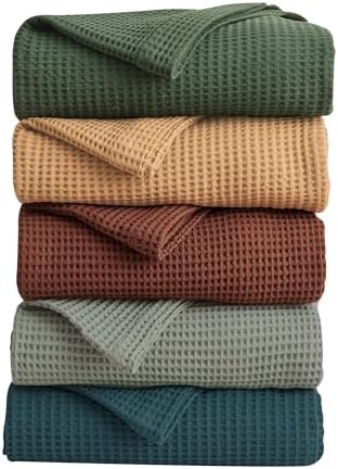 100% Cotton Green Blanket King Size for Bed - Breathable and Soft, Waffle Weave for Summer Spring, 102x90 Inches (Forest Green). by GreatBayHome