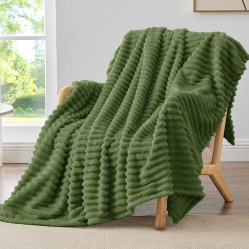 BEDELITE Ribbed Fleece Throw Blanket for Couch, Moss, 50"x60" by BEDELITE