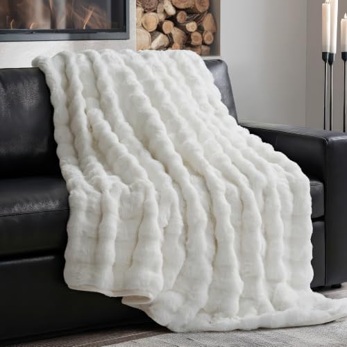 EverGrace Faux Rabbit Fur Bubble Throw Blanket, 50"x60", Bright White by EVERGRACE