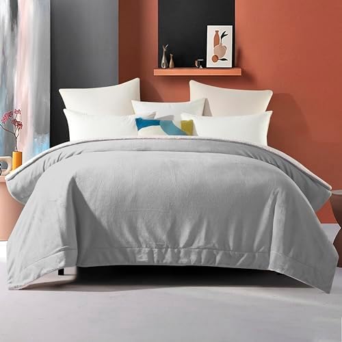 Elegant Comfort Ultra Soft Reversible Flannel Sherpa Blanket - Cozy Silky Fleece Throw for Couch, Bed - Plush Fuzzy Warm Winter Blanket for Gift, Queen, Silver Grey - Image 4
