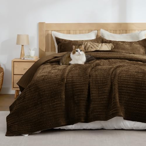 BEDELITE Velvet Quilt Set King Size, Luxury Velvet Comforter Bedding - Image 2