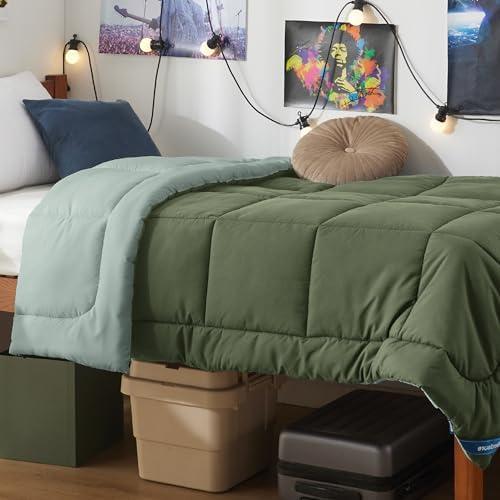 Bedsure Twin Comforter Duvet Insert, All Season Bed Comforter, Quilted Down Alternative Duvet, Box Stitched Comforters with Corner Tabs, Machine Washable, 68 x 88 Inches (Green/Light Green) by Unknown