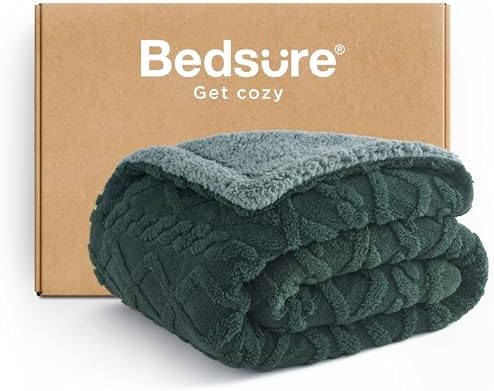 Bedsure Gentlesoft Sherpa Fleece Throw Blanket for Couch - Fluffy & Cozy Cable Jacquard Tufted Throw for Women Gift, Thick and Warm Christmas Blanket for Winter, Dark Green, 50x60 Inches by Unknown