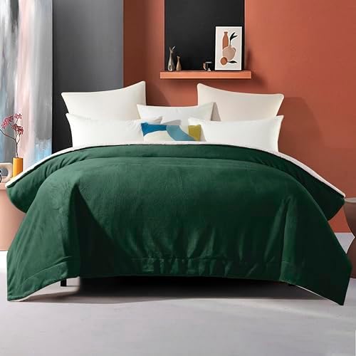 Elegant Comfort Ultra Soft Reversible Flannel Sherpa Blanket - Cozy Silky Fleece Throw for Couch, Bed - Plush Fuzzy Warm Winter Blanket for Gift, Twin XL, Hunter Green - Image 4