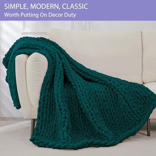 Bigacogo Chunky Knit Throw Blanket for Couch, 40x40 inches, Dark Green - Image 3