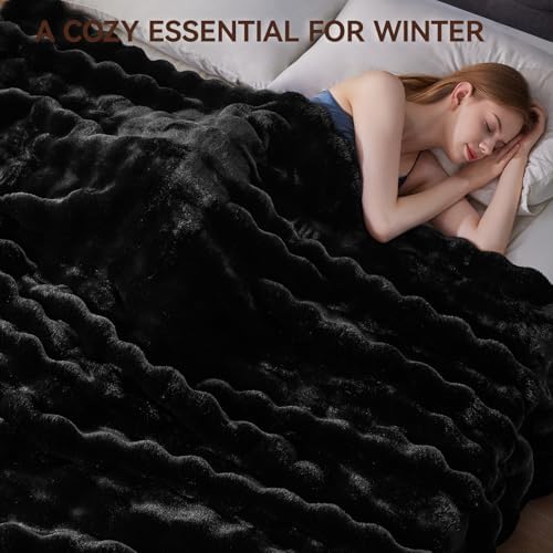 Anysay Faux Fur Throw Blanket, 1000GSM Fluffy Soft Bubble Blanket 80''*90'' - Image 5