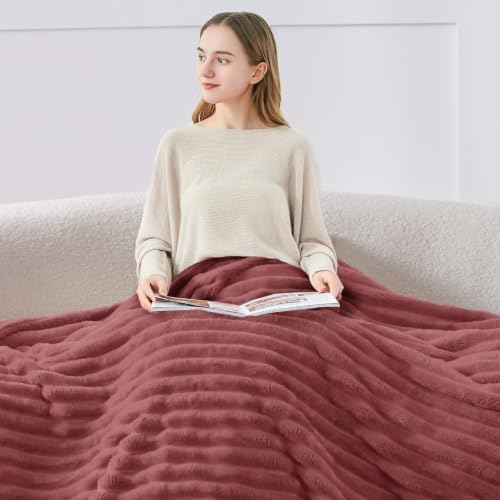 BEDELITE Ribbed Fleece Throw Blanket for Couch, Brick Dust, 50"x60" - Image 3