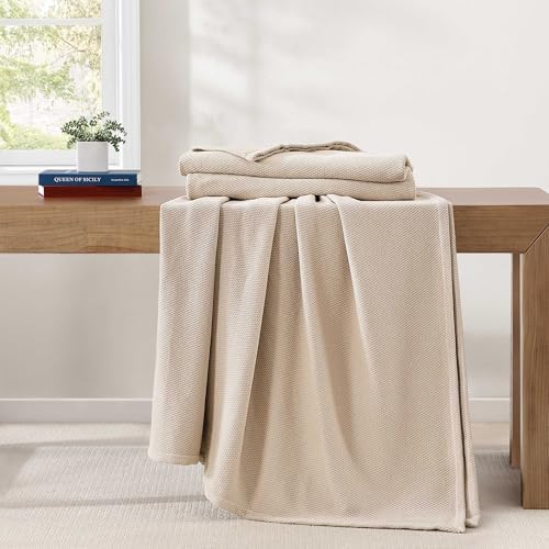 Tommy Hilfiger - Twin Cotton Blanket, Textured Pique Weave Bedding, Medium Weight Soft Blanket, Anti-Pilling & Fade Resistant, Ideal for Layering, Oeko-TEX Certified (Beige) - Image 3