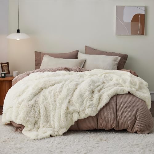 Bedsure Faux Fur Fluffy Sherpa Fleece King Bed Blanket Cream 108"x90" by Unknown