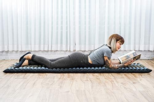 Leewadee - Foldable Floor Mattress - Japanese Roll Up Futon -Trifold Tatami Mat- Guest Floor Bed - Camping Mattress - Thai Massage Mat, Kapok Filled, 75 x 20 inches, Blue - Image 2