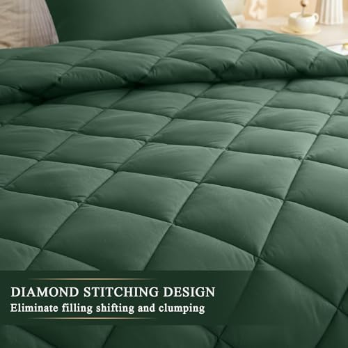 120x128 Oversized King Comforter, Extra Large King Size Comforter Oversized, All Season Soft Lightweight Quilt Down Alternative Duvet Insert with 8 Corner Tabs(120x128, Emerald Green) - Image 4