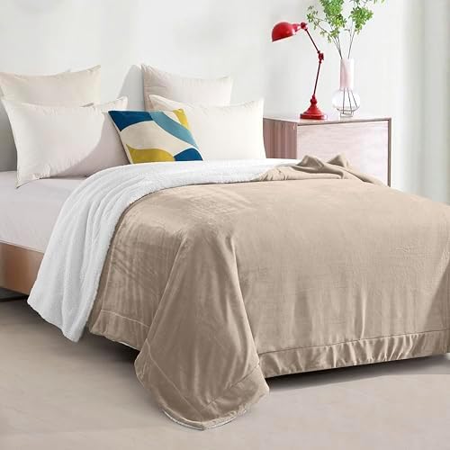 Elegant Comfort Ultra Soft Reversible Flannel Sherpa Blanket - Cozy Silky Fleece Throw for Couch, Bed - Plush Fuzzy Warm Winter Blanket for Gift, Twin XL, Cream - Image 3