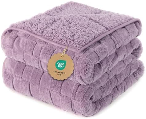 Kivik 20lbs Weighted Blanket for Adults, Checkered Fleece & Sherpa, 60"x80" by Kivik