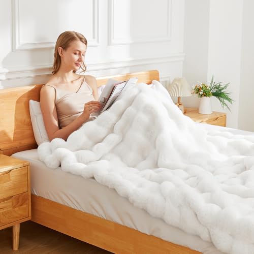 Latepis White Throw Blanket for Couch, Soft Faux Fur Bubble Blankets for Sofa Bedroom Living Room, Cozy Warm Fluffy Blanket for Winter, Great Birthday Gift Selection, 50x60 Inch, 860GSM - Image 3