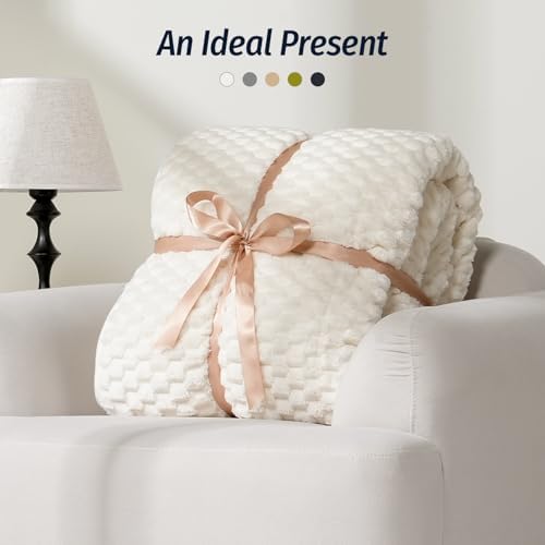 Fleece Weighted Blanket for Adults 60" x 80" 15lbs Fuzzy Blankets, White - Image 5