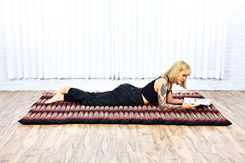 Leewadee - Foldable Floor Mattress - Japanese Roll Up Futon -Trifold Tatami Mat- Guest Floor Bed - Camping Mattress - Thai Massage Mat, Kapok Filled, 75 x 57 inches, Black Red - Image 2