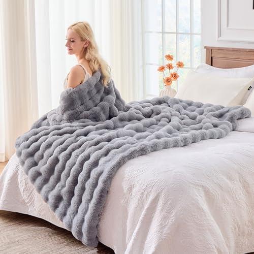 BENVWE Fluffy Faux Fur Throw Blanket for Couch, Soft Plush Thick Cozy Fuzzy Luxury Minky Bubble Blanket for Home Living Room Decor Gift for Women, Light Grey, 63" x 80", 1100GSM - Image 5