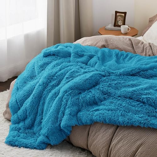 Bedsure Faux Fur Fluffy Sherpa Blanket Couch Throw Bright Blue 50"x60" - Image 5