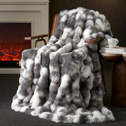 Amélie Home Faux Fur Throw Blanket for Couch, Ultra Soft Fuzzy Plush Bubble Throw for Sofa, Living Room & Home Decor, 50"x60", Tie-dye Grey - Image 2