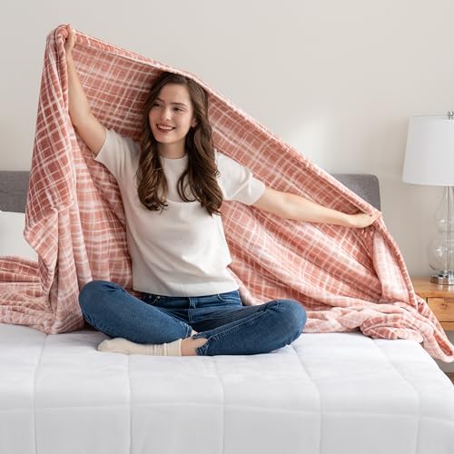Berkshire Blanket-Classic Heavyweight Warm Soft Printed VelvetLoft® Plush Blanket, King Size Soft Fuzzy Blanket for Couch Sofa Bed, Watercolor Plaid Blush, 90in x 108in - Image 2