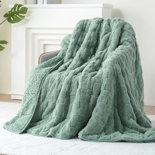 Kivik 15lbs Weighted Blanket for Adults, Checkered Fleece & Sherpa, 60"x80" by Kivik