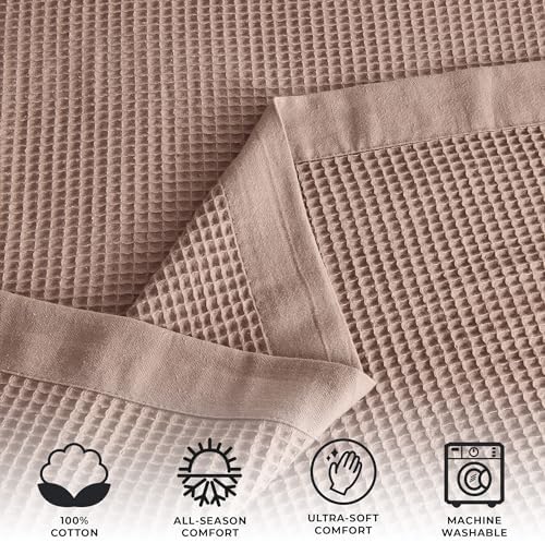 Great Bay Home 100% Cotton Blanket for Full/Queen Size Bed | Lightweight and Breathable Waffle Weave Blankets for Summer & Spring | Versatile, Layering Pink Bed Blanket, Redwood, 90x90 inches - Image 2