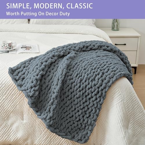 Bigacogo Chunky Knit Throw Blanket for Couch, 40x40 inches, Iron Gray - Image 3