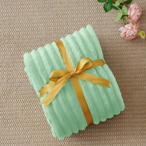 BEDELITE Ribbed Fleece Throw Blanket for Couch, Light Green, 50"x60" - Image 6