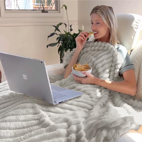 BEDELITE Ribbed King Size Blanket for Bed, Light Grey, 108"x90" - Image 3