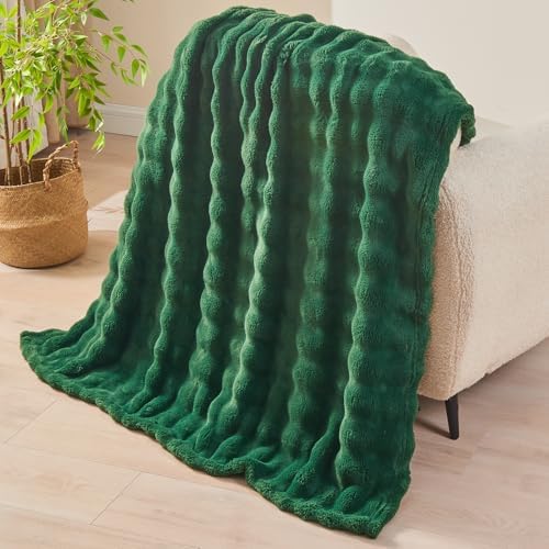 NEWCOSPLAY 3D Bubble Flannel Throw Blanket for Couch Dark Green, 60"×80" - Image 6