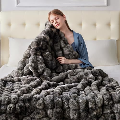 Anysay Faux Fur Throw Blanket, 1000GSM Fluffy Soft Bubble Blanket 60''*80'' - Image 7