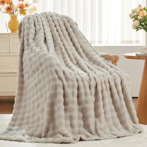 NEWCOSPLAY 3D Bubble Flannel Throw Blanket for Couch Linen, 50"×60" by NEWCOSPLAY