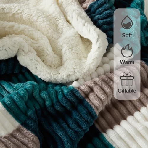 Gracelife Sherpa Fleece Throw Blanket for Couch, Fluffy Plush Warm Fuzzy Blanket for Women and Men, Cozy Thick Soft Twin Blanket for Bed, Teal, 80x90 Inches - Image 4
