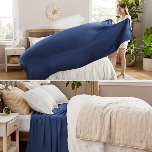 Bedsure 100% Cotton Blanket, Herringbone Weave, Queen Size, Navy Blue - Image 4