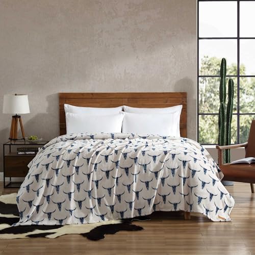 Wrangler - Queen Size Blanket, Super Soft & Reversible Plush Fleece Bedding, Throw Blanket for Couch or Bed (Steer Head Blue) - Image 3
