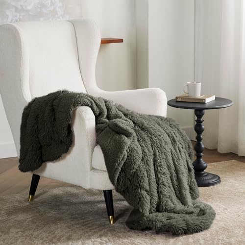 Bedsure Faux Fur Fluffy Sherpa Blanket Couch Throw Olive Green 50"x60" - Image 6