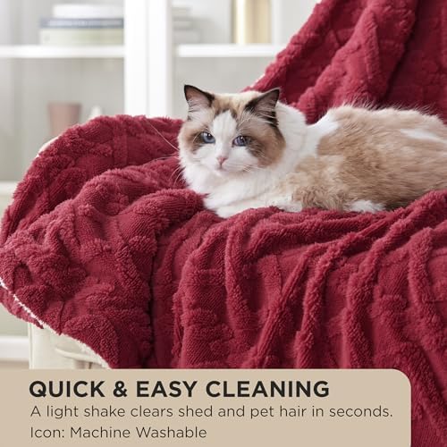 Bedsure Sherpa Fleece Blanket, Cable Jacquard Tufted, Warm, Red, Twin - Image 2