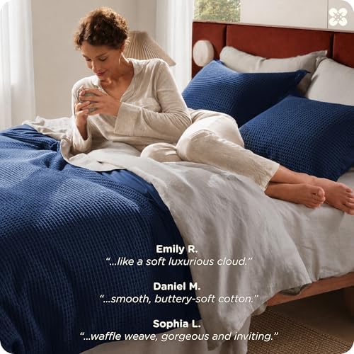 Bedsure PureWoven 3 Pieces 100% Cotton Waffle Weave Duvet Cover Set, Navy - Image 6