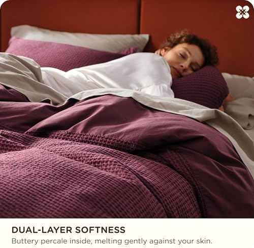 Bedsure PureWoven 3 Pieces Cotton Waffle Duvet Cover Set, King, Burgundy - Image 4