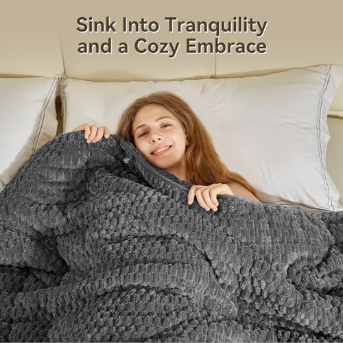 Weighted Blanket 15lbs for Adults, Queen Size Jacquard Sherpa Heavy Blanket for Calming and Relax, Dual Sided Ultra Soft Fuzzy Throw Blanket with Glass Beads, 60 x 80 inches, Dark Grey - Image 3