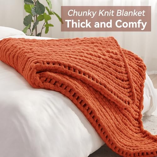 Negwoo Chunky Knit Throw Blanket, Knitted Throw Chenille Yarn, 80"*90" - Image 3
